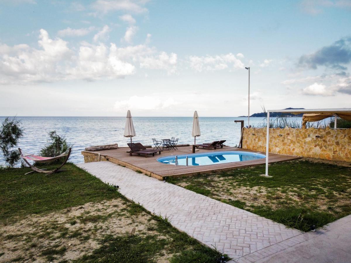 Seashore Stream Suites Alykes  Eksteriør billede